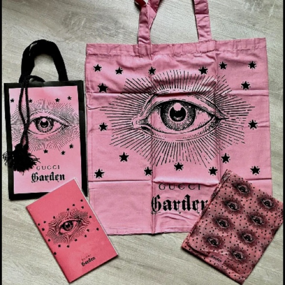 🌟Pink Gucci Garden Tote, Notebook and Bag Bundle